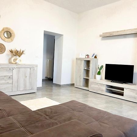 All'Apulia N'23 - Apartment With Parking Lecce Exterior photo